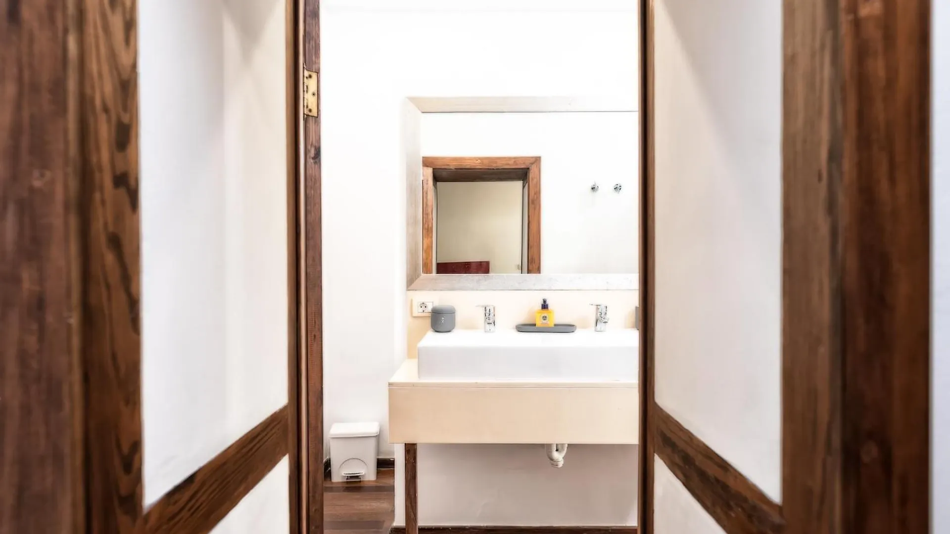 Lightbooking Panchita Villa De Mazo Piscina