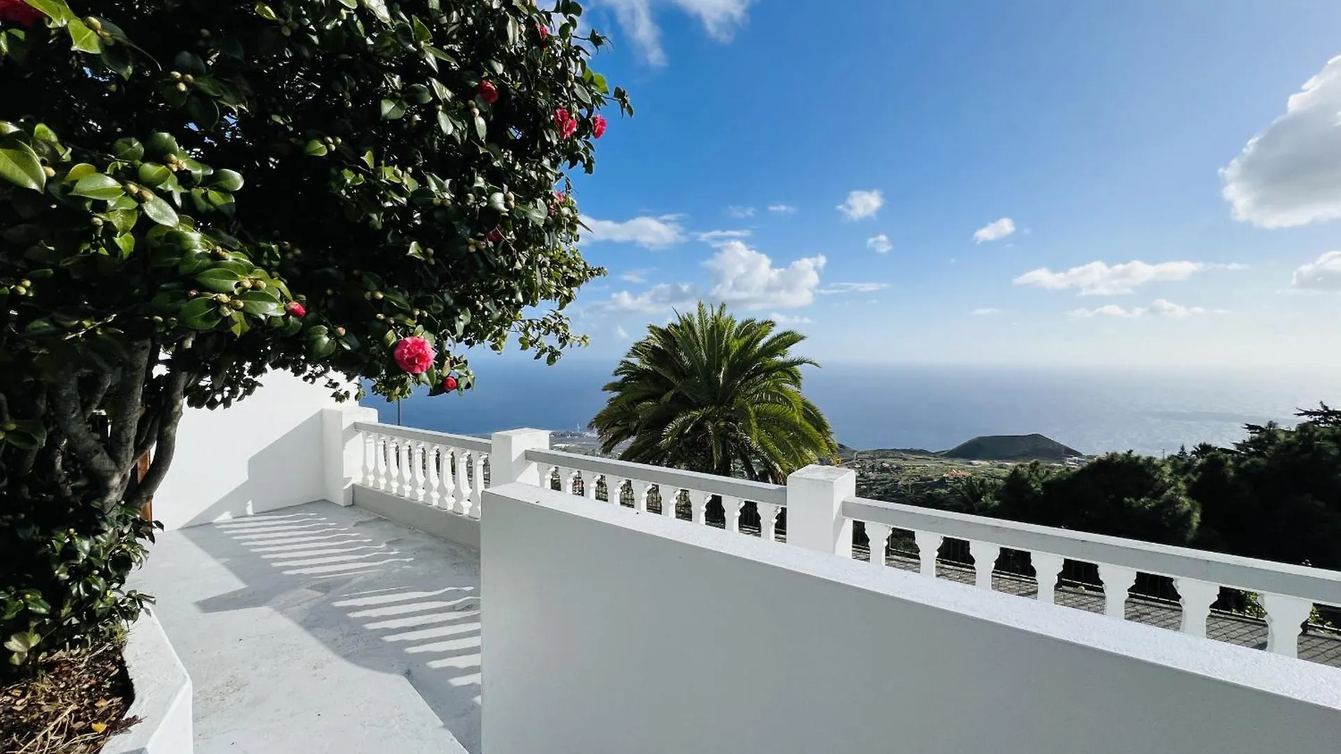 Lightbooking Panchita Villa De Mazo Piscina Apartment