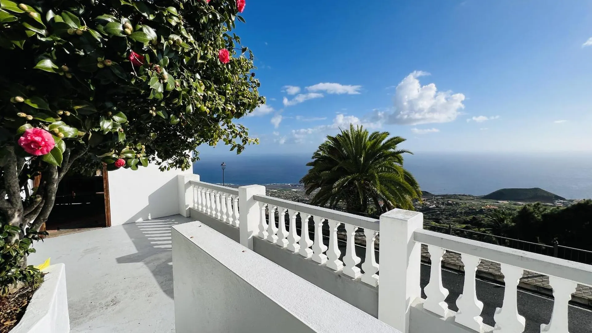 Lightbooking Panchita Villa De Mazo Piscina Apartment
