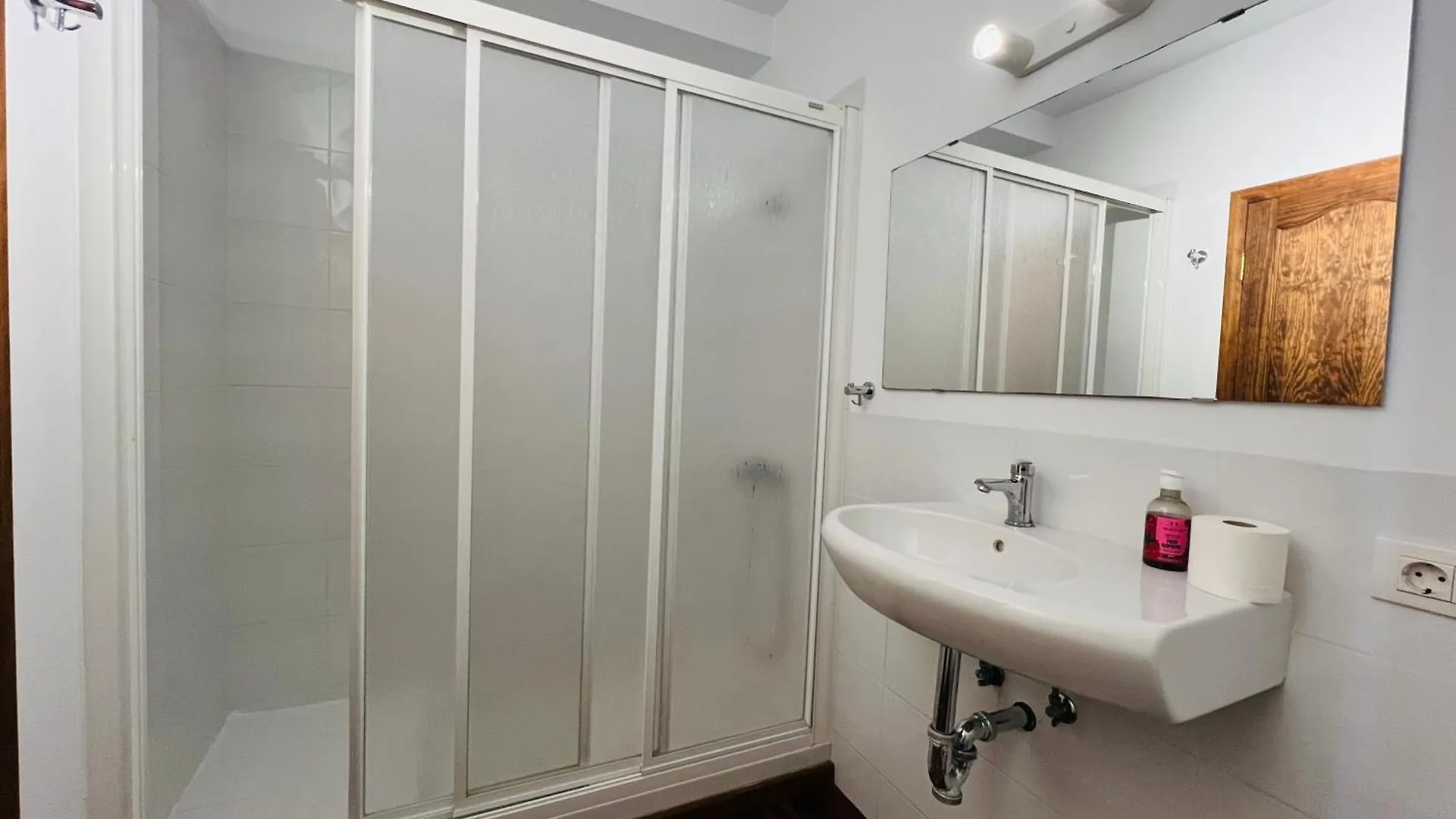 Lightbooking Panchita Villa De Mazo Piscina Apartment